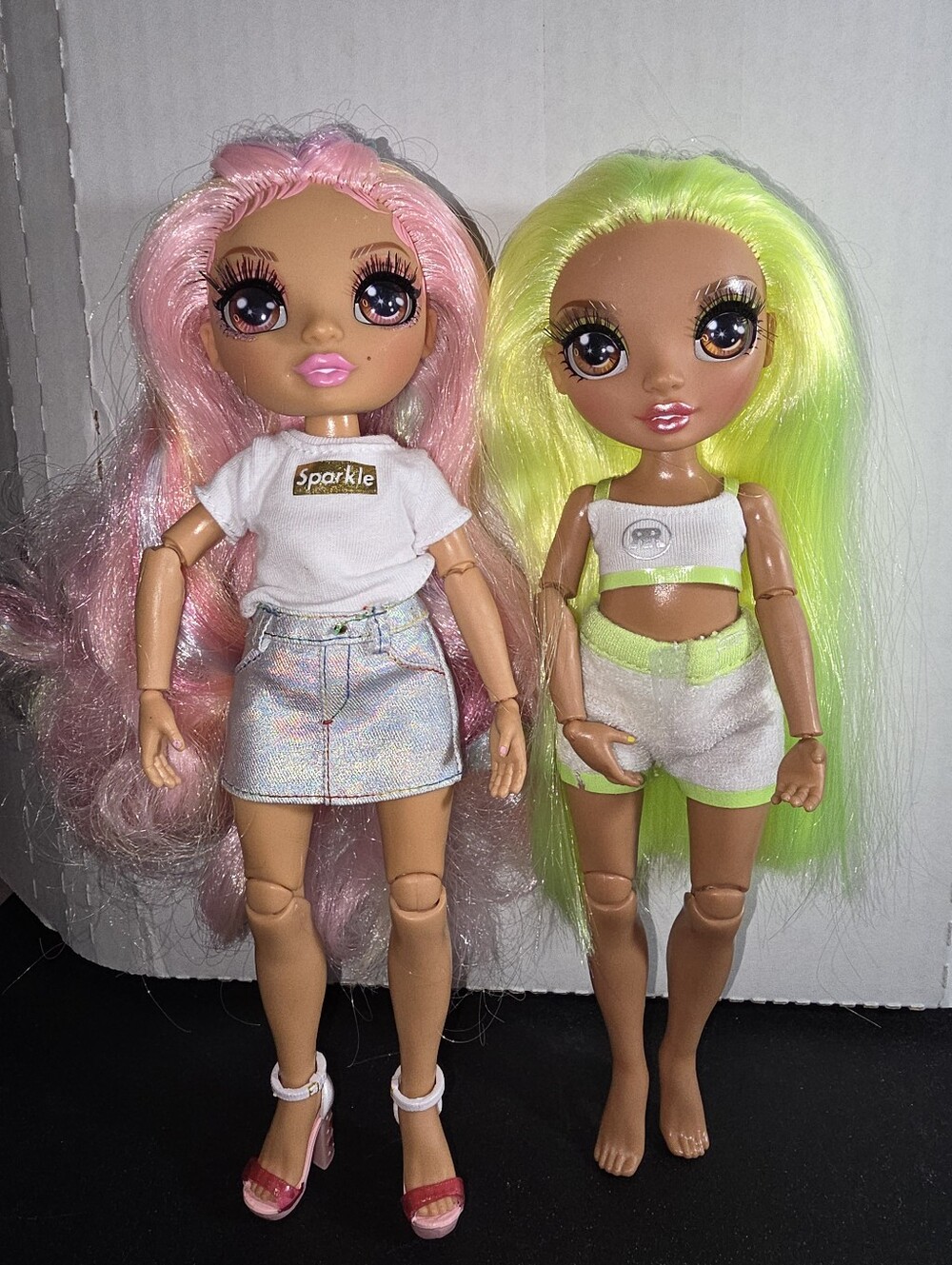 Rainbow High Junior High Kia Hart Karma Nichols Dolls